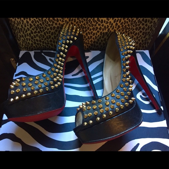 Louboutin spike heels 40 - Picture 3 of 6